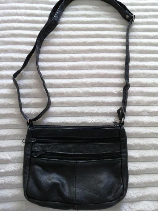 Buy & Sell Wednesfield Wolverhampton - Photos for ladies small handbag
