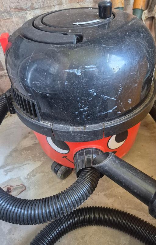 Buy & Sell Maypole Birmingham - Photos for Henry Hoover Vacuum Cleaner Working