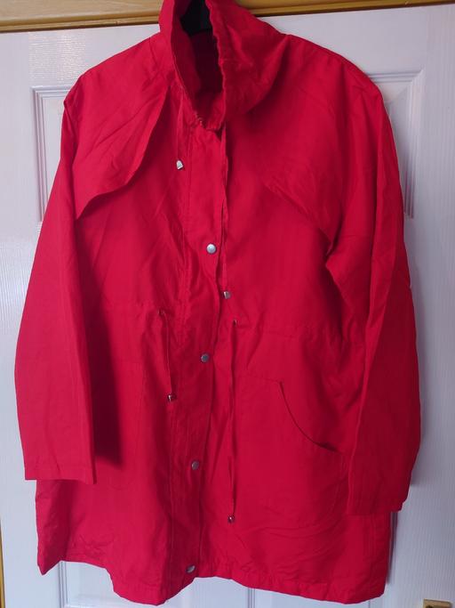 Buy & Sell Woodthorpe Charnwood - Photos for Women's red coat size 18/20