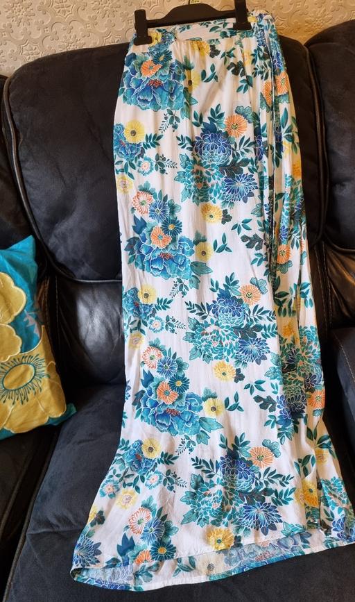 Buy & Sell Addington Village Station South East London - Photos for Yamamay summer dress uk10 elasticated top £7