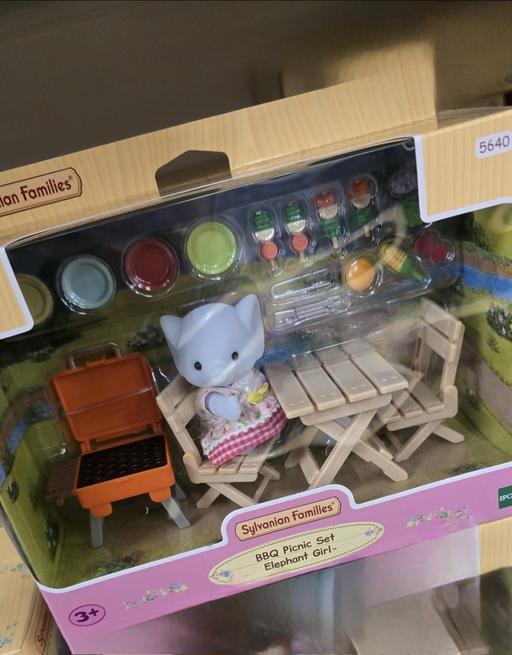 Buy & Sell Tipton Sandwell - Photos for sylvanian families elephant bbq picnic set