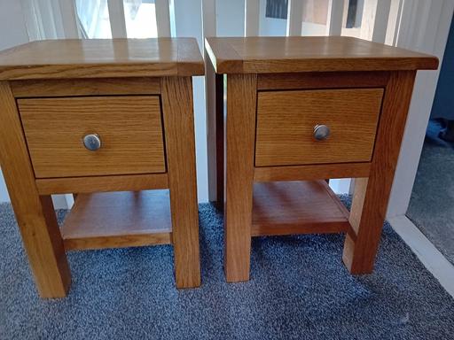 Buy & Sell Aston End Stevenage - Photos for side tables