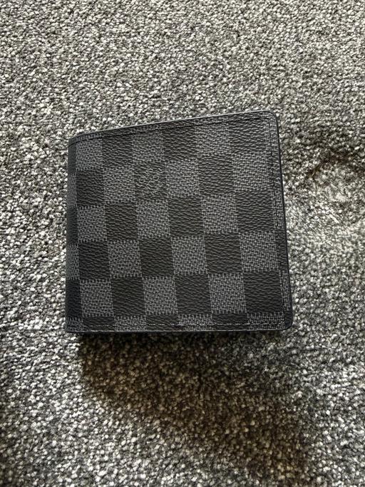 Buy & Sell Grays Thurrock - Essex - Photos for Lv wallet