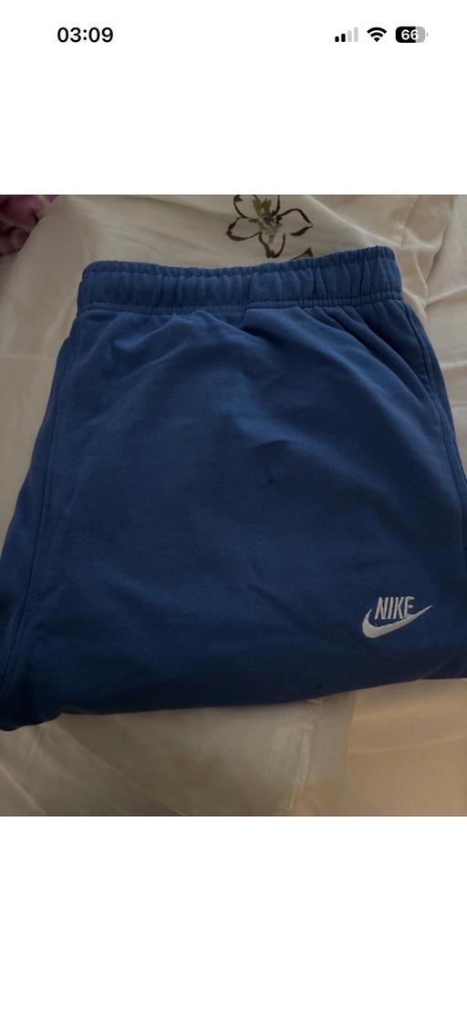 Buy & Sell Chertsey Runnymede - Photos for Nike men’s joggers XL size