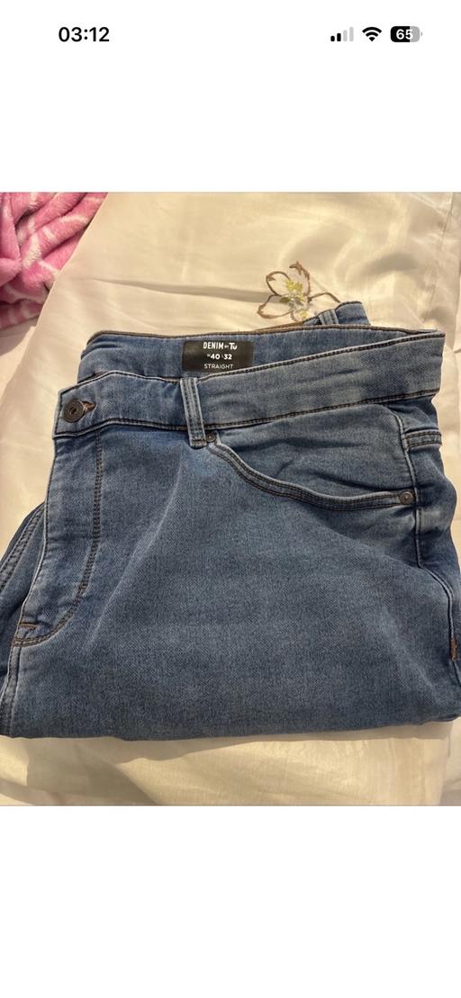 Buy & Sell Chertsey Runnymede - Photos for Jeans 40 waist 32 leg