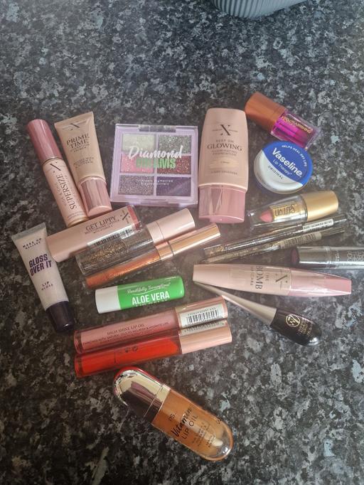 Buy & Sell Aylestone Leicester - Photos for brand new make up bundle (20 items)