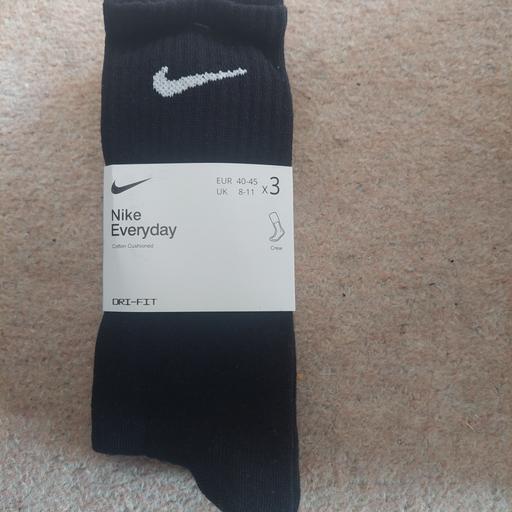 Buy & Sell Feltham Hounslow - Photos for Socks