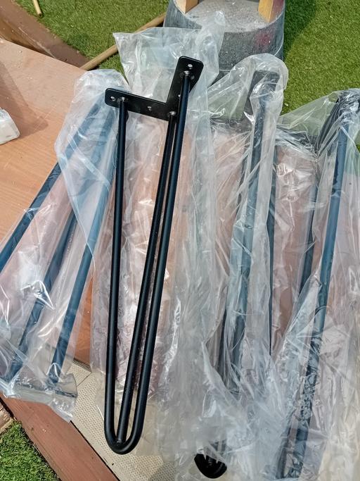 Buy & Sell Tipton Sandwell - Photos for 4 hair pink legs