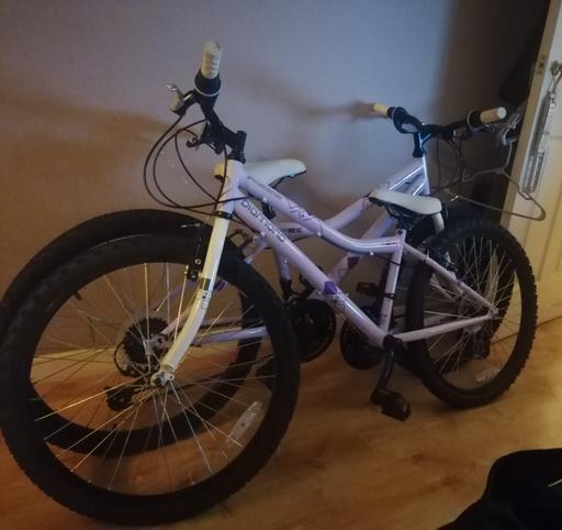 Buy & Sell Castlefields Halton - Photos for Girls bikes