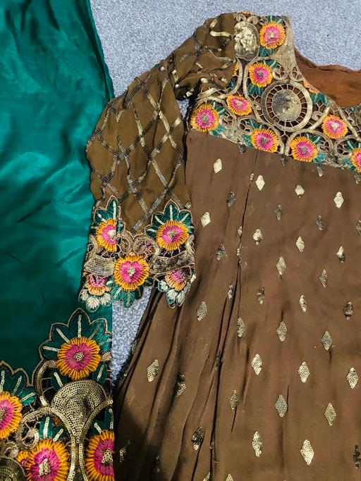 Buy & Sell Longsight Manchester - Photos for Asian party or wedding wear dress