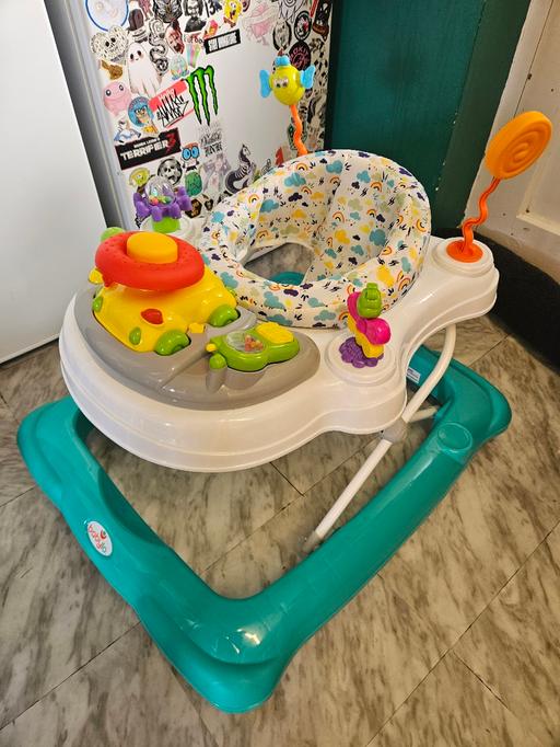 Buy & Sell Barbican Central London - Photos for baby walker
