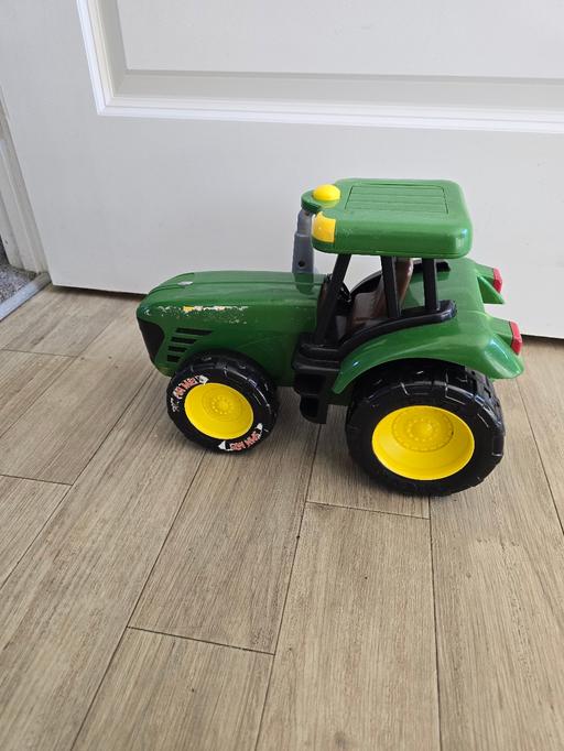 Buy & Sell Rowley Regis Sandwell - Photos for Green toy tractor 🚜