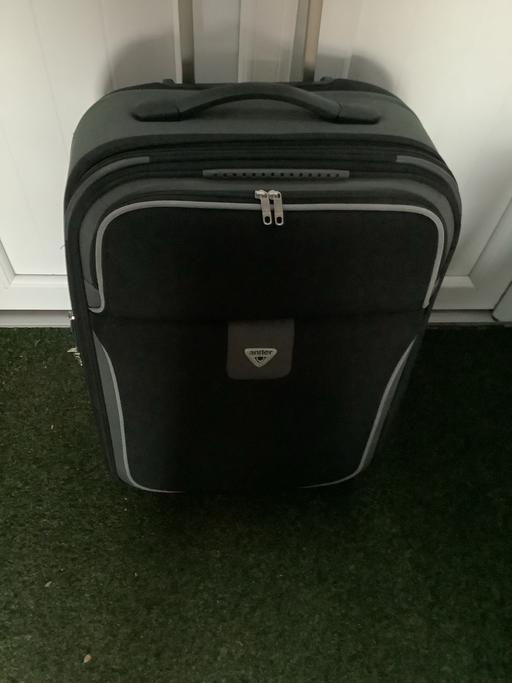 Buy & Sell Weoley Castle Birmingham - Photos for Antler trolley suitcase.