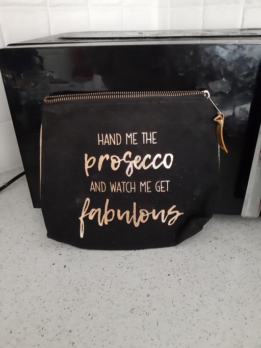 Buy & Sell South Hylton Sunderland - Photos for m/up bag