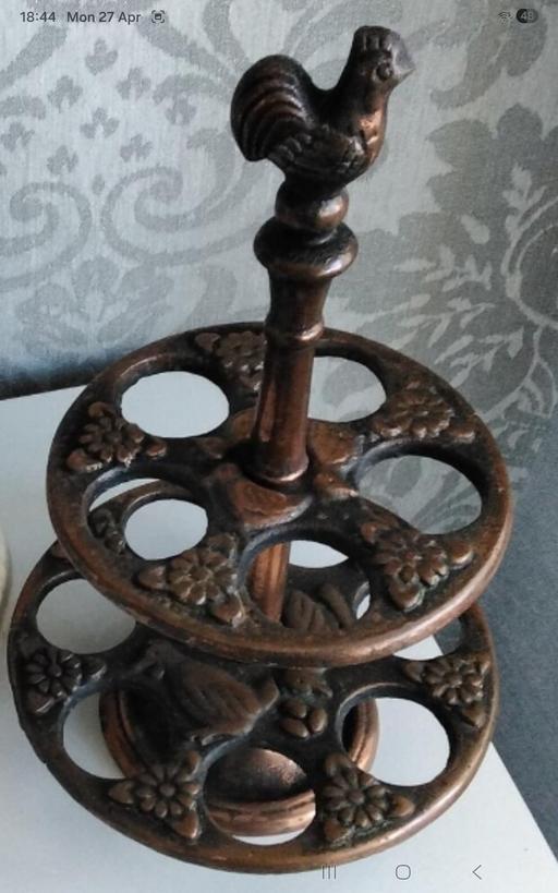 Buy & Sell Yardley Birmingham - Photos for retro cast iron eggs stand lovely