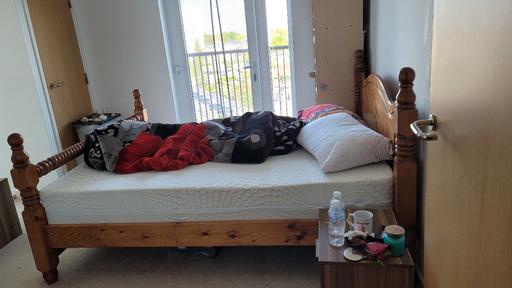 Buy & Sell Edgbaston Birmingham - Photos for Gorgeous honey oak colour king size bed frame