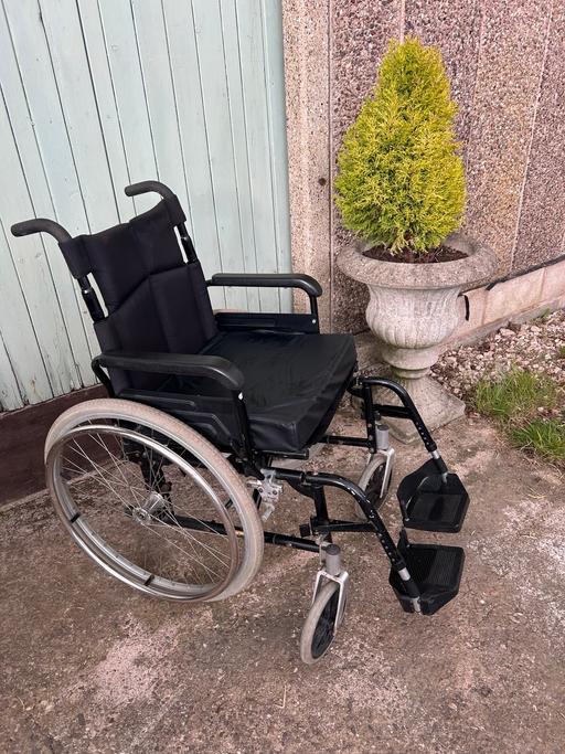 Buy & Sell Sutton Trinity Birmingham - Photos for Self propelled wheelchair with a 17” seat