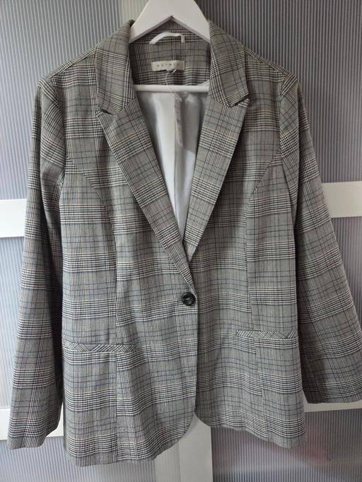Buy & Sell Weston Point Halton - Photos for 🌟NEW🌟 Size 16 (small) NUTMEG blazer