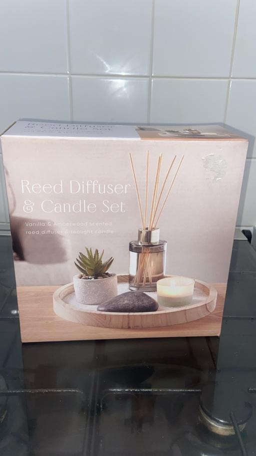 Buy & Sell Stow Heath Wolverhampton - Photos for BNIB reed diffuser & candle set