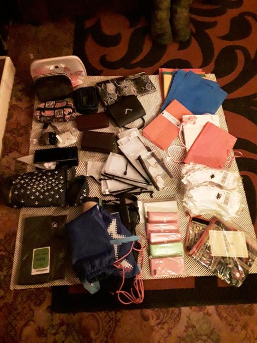 Buy & Sell Hopwood Bromsgrove - Photos for 42 bags and purses/pencil cases/phone covers