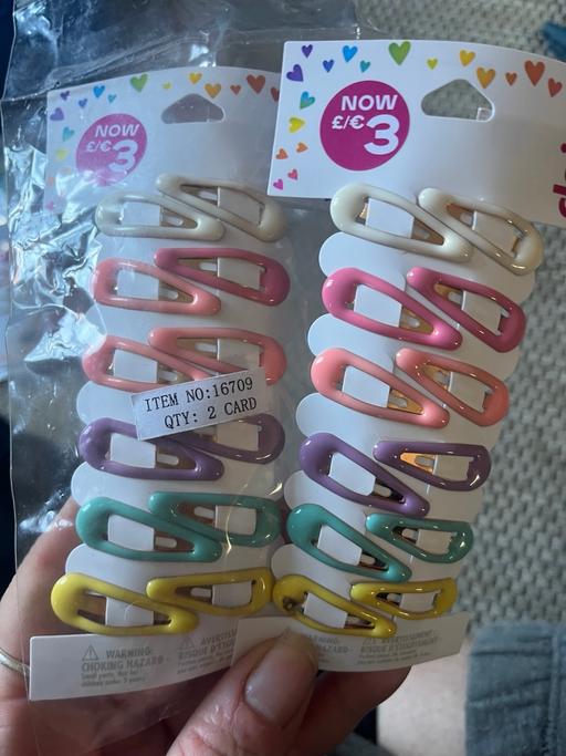 Buy & Sell Wednesfield Wolverhampton - Photos for Two packs of new clips 2£ both a few sets
