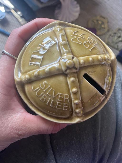Buy & Sell Wednesfield Wolverhampton - Photos for Silver jubilee money box