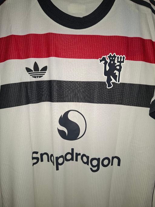 Buy & Sell Middleton Rochdale - Photos for manchester united Authentic third shirt