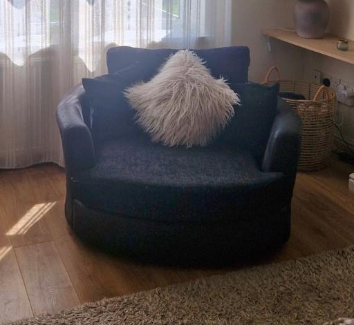Buy & Sell Hall Green Birmingham - Photos for FREE large black swivel love seat sofa chair