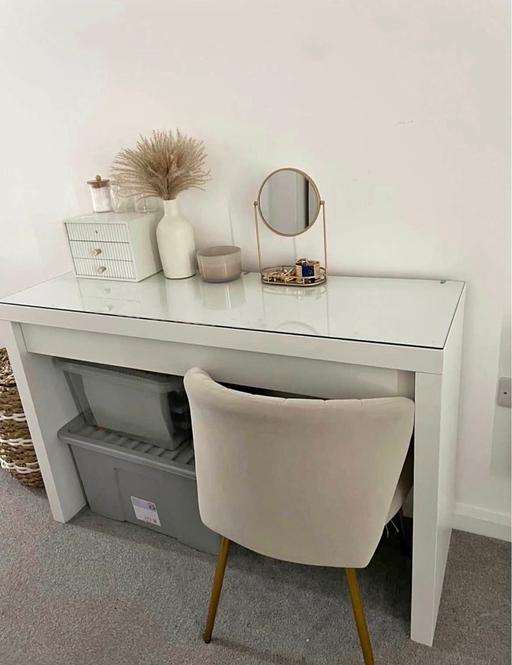 Buy & Sell Stockland Green Birmingham - Photos for Desk and chair