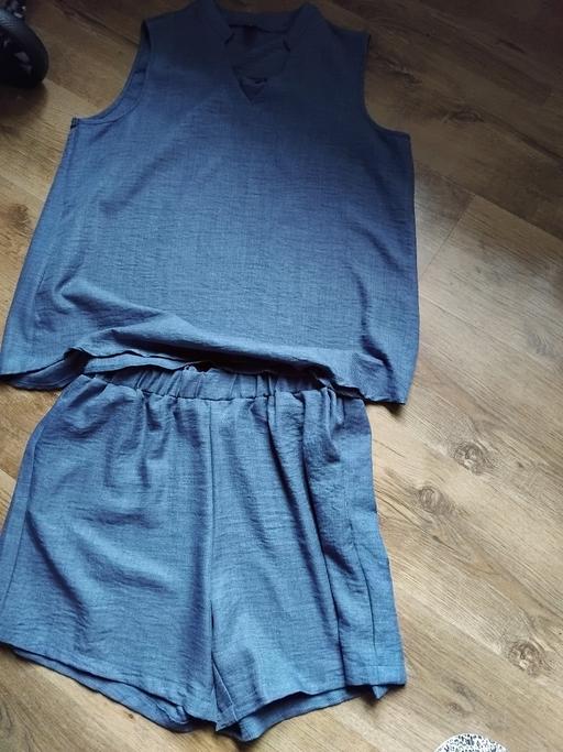 Buy & Sell Bushbury Wolverhampton - Photos for top and shorts set