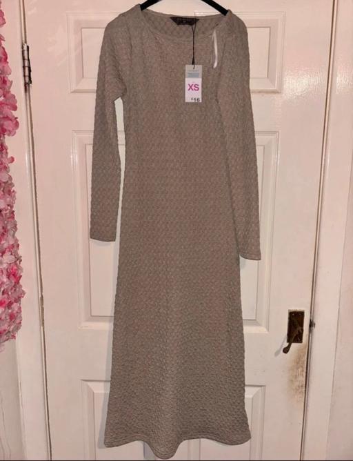 Buy & Sell Erskine Industrial Estate Liverpool - Photos for Long dress