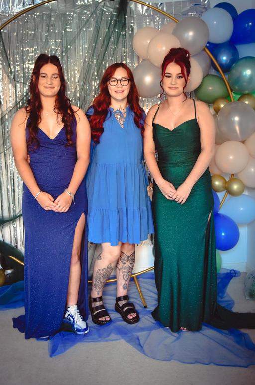 Buy & Sell Bedford Central Bedfordshire - Photos for prom dresses available