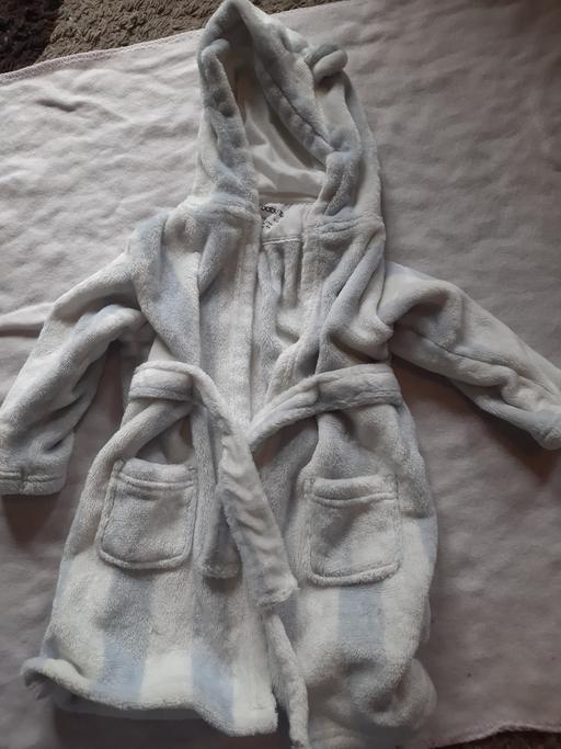 Buy & Sell Leagrave Luton - Photos for baby dressing gown