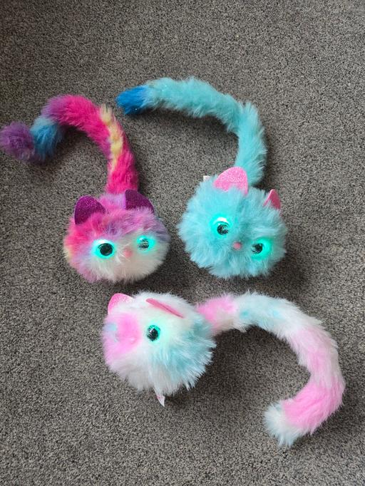 Buy & Sell Oldbury Sandwell - Photos for 3 Ponsies