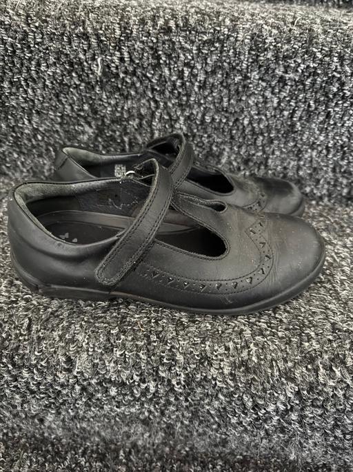 Buy & Sell Barkingside Redbridge - Photos for School black girl shoes, 2G UK