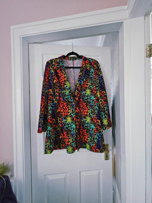 Buy & Sell Newton Doncaster - Photos for Bright pattern jacket, size 20