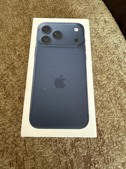 Buy & Sell Fulwood Preston - Photos for iPhone 17 pro max