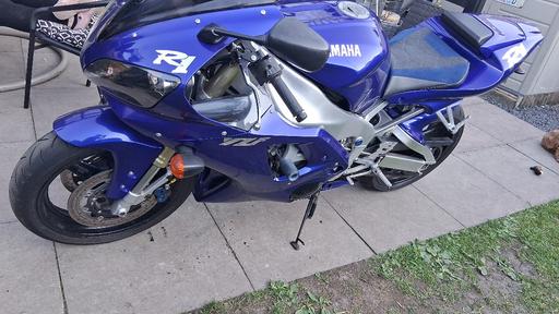 Vehicles Moxley Walsall - Photos for yamaha r1
