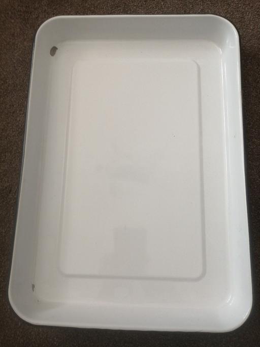 Buy & Sell Heath Town Wolverhampton - Photos for New seconds 41cm enamel baking tray