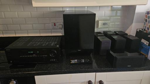 Buy & Sell Kettering North Northamptonshire - Photos for ONKYO HT R494 AMP AND HTS101 SPEAKERS