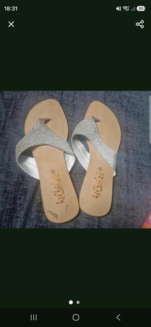 Buy & Sell Lees Oldham - Photos for Silver Slippers