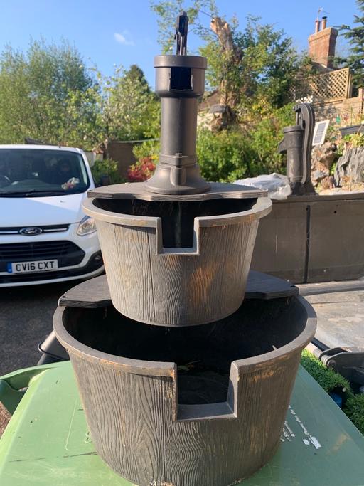 Buy & Sell Honiton East Devon - Photos for Fountain pots