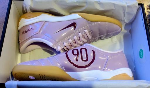 Buy & Sell Woolwich South East London - Photos for Womens Nike T90 size 6.5