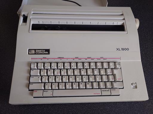 Buy & Sell Woodthorpe Charnwood - Photos for Smith Corona XL1500 electric typewriter