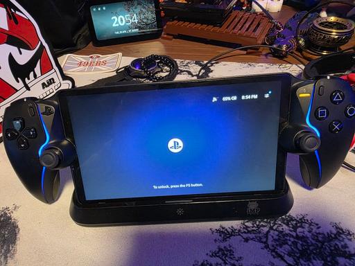 Buy & Sell Town Centre Telford and Wrekin - Photos for playstation 5 portal handheld