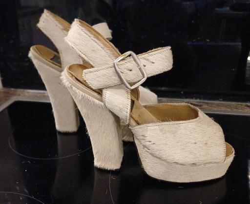 Buy & Sell Stockport Town Centre Stockport - Photos for Faux fur high heeled shoes from Schuh