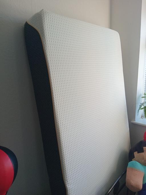 Buy & Sell Rainham Havering - Photos for *IMMACULATE* Single Memory Foam Matress