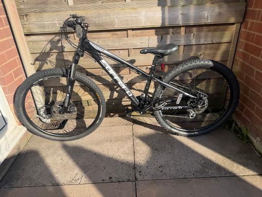 Buy & Sell Witton Birmingham - Photos for Junior Carrera Vengeance 13 Frame 26” Wheels