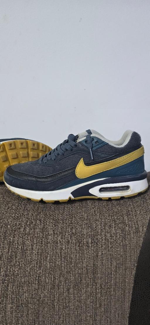 Buy & Sell Newham East London - Photos for Nike air max classic bw