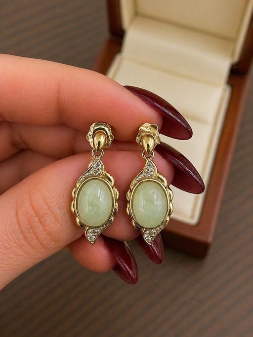 Buy & Sell Harrow Town Centre Harrow - Photos for Fine 9ct Gold Diamond and Jade Drop Earrings